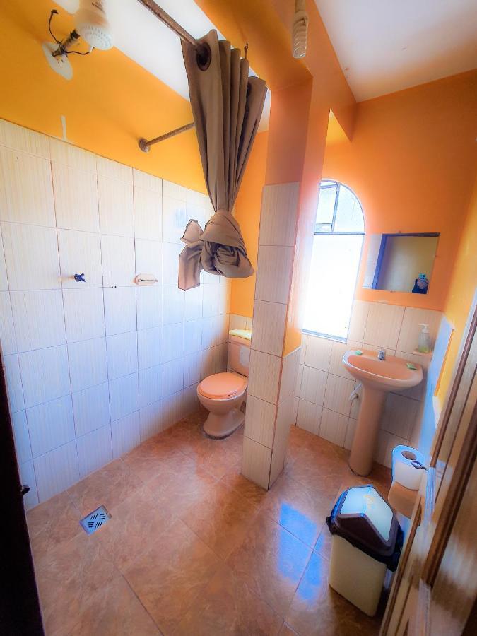 Hostal Luz Yhobimar Copacabana  Buitenkant foto