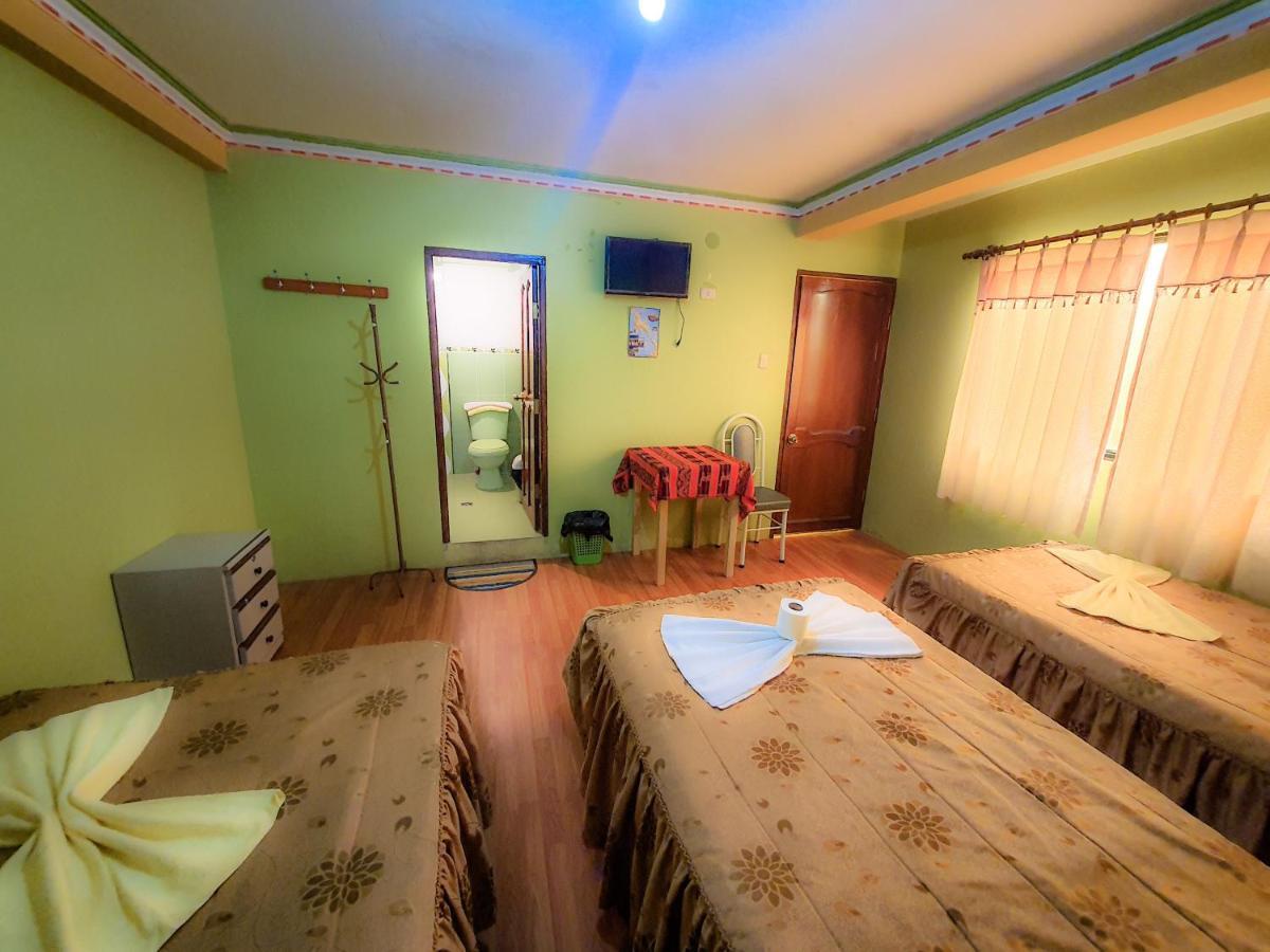 Hostal Luz Yhobimar Copacabana  Buitenkant foto