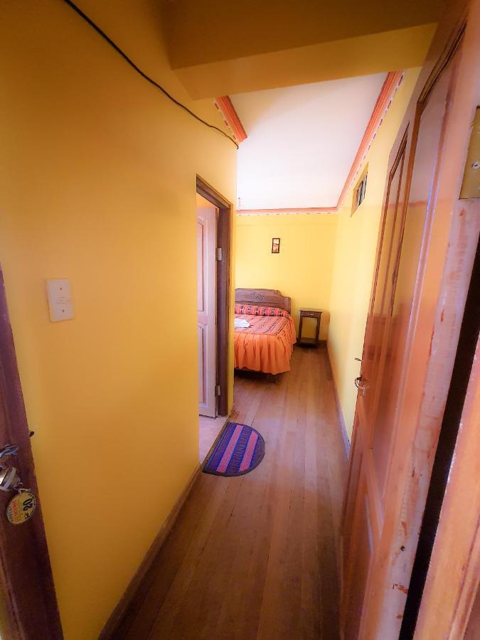 Hostal Luz Yhobimar Copacabana  Buitenkant foto