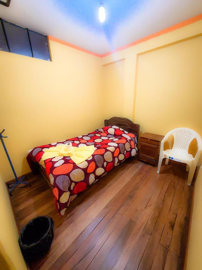 Hostal Luz Yhobimar Copacabana  Buitenkant foto