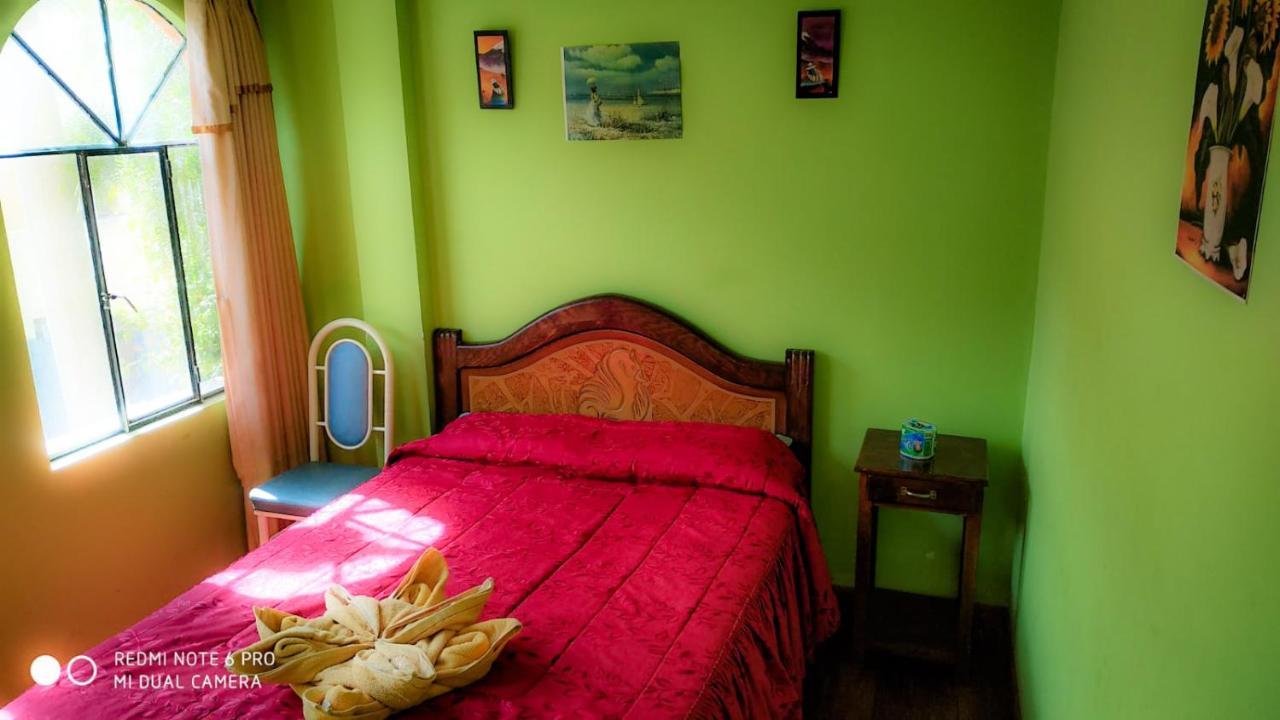 Hostal Luz Yhobimar Copacabana  Buitenkant foto